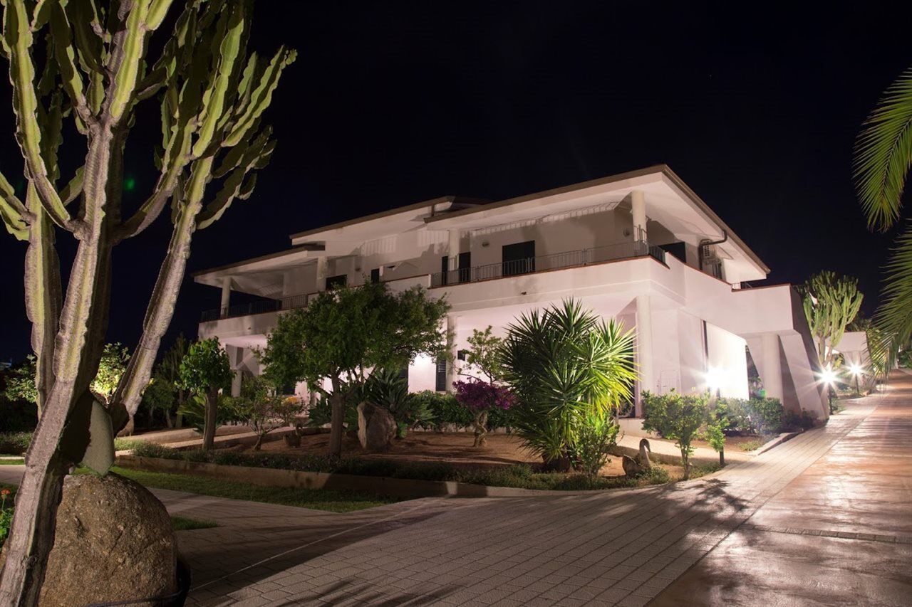 Il Gattopardo Hotel Capo Vaticano Exterior photo